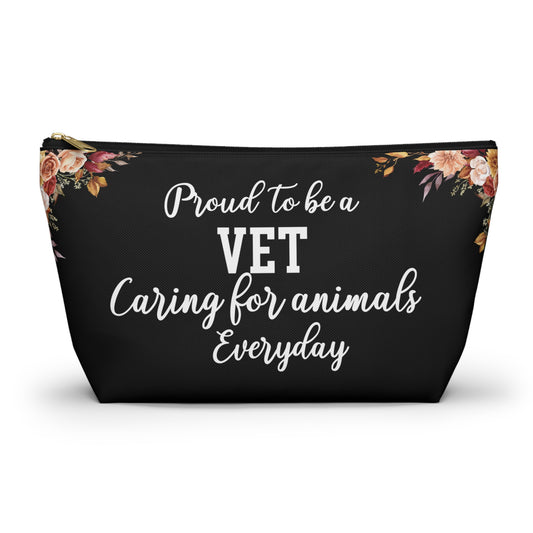 Vet Essentials Pouch Animal Care Organizer Zipper Bag for Veterinarians Medical Supplies Storage Portable and Durable Gift for Vets