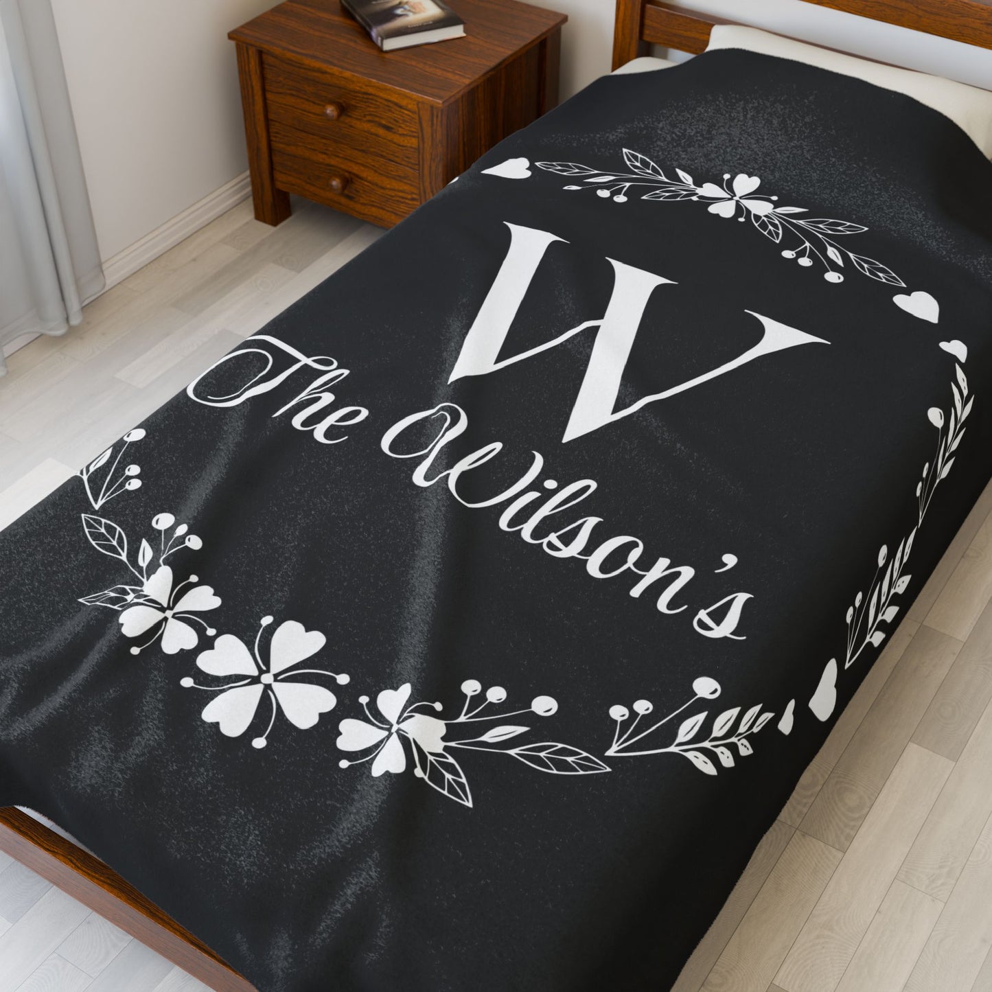 Custom Family Name Blanket, Last Name Blanket, Initials Blanket, Wedding Gift, Anniversary Gift, Housewarming Gift, Gift for Family