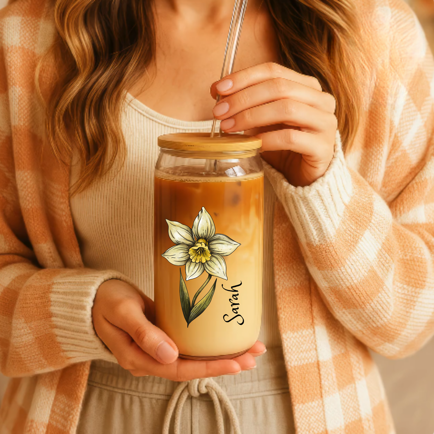 December Birth Flower Sipper, Narcissus Floral Glass, Personalized December Gift, Monthly Flower Sipper, Winter Birthday Cup, 16oz Glass